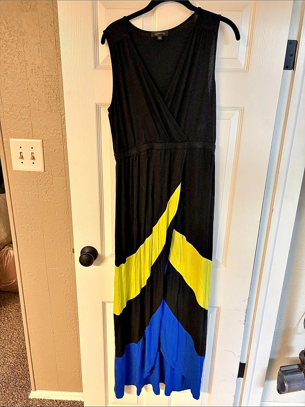 Spense Color Block Maxi Dress in Black & Blue Size Medium